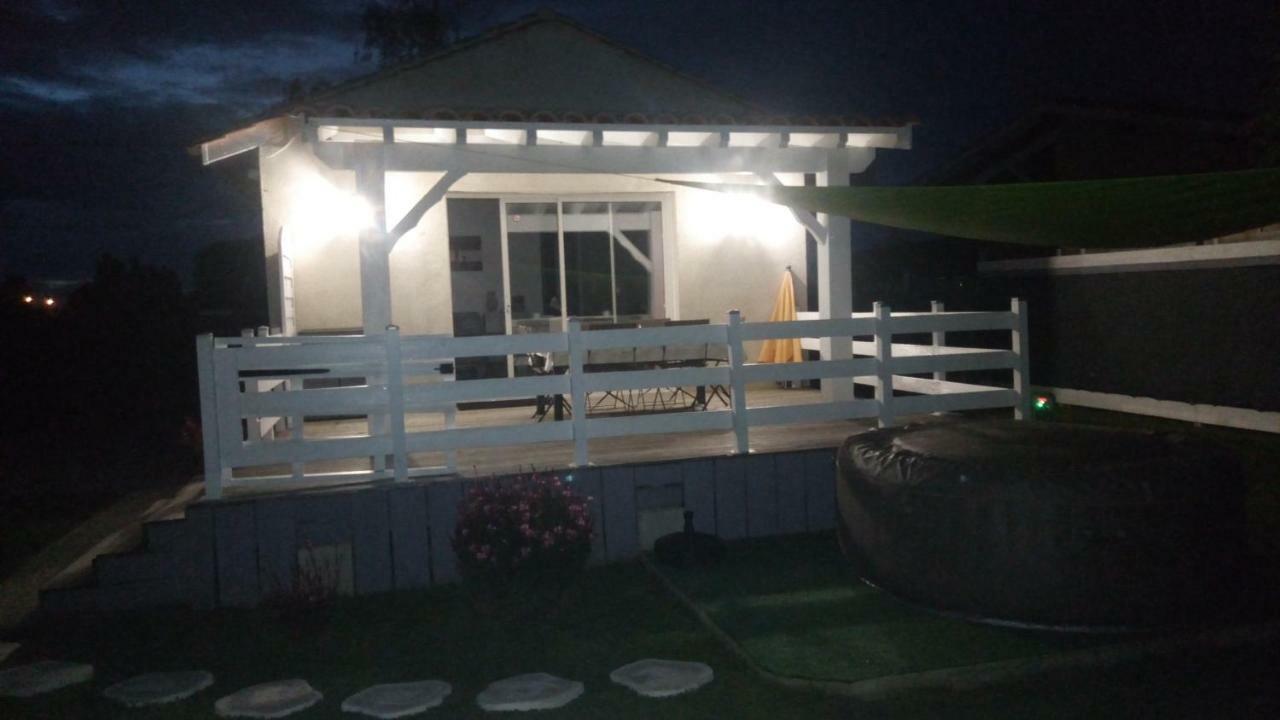 La Riviere Vila Pujols  Exterior foto